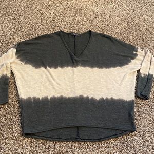 KLd sweater- Size Small